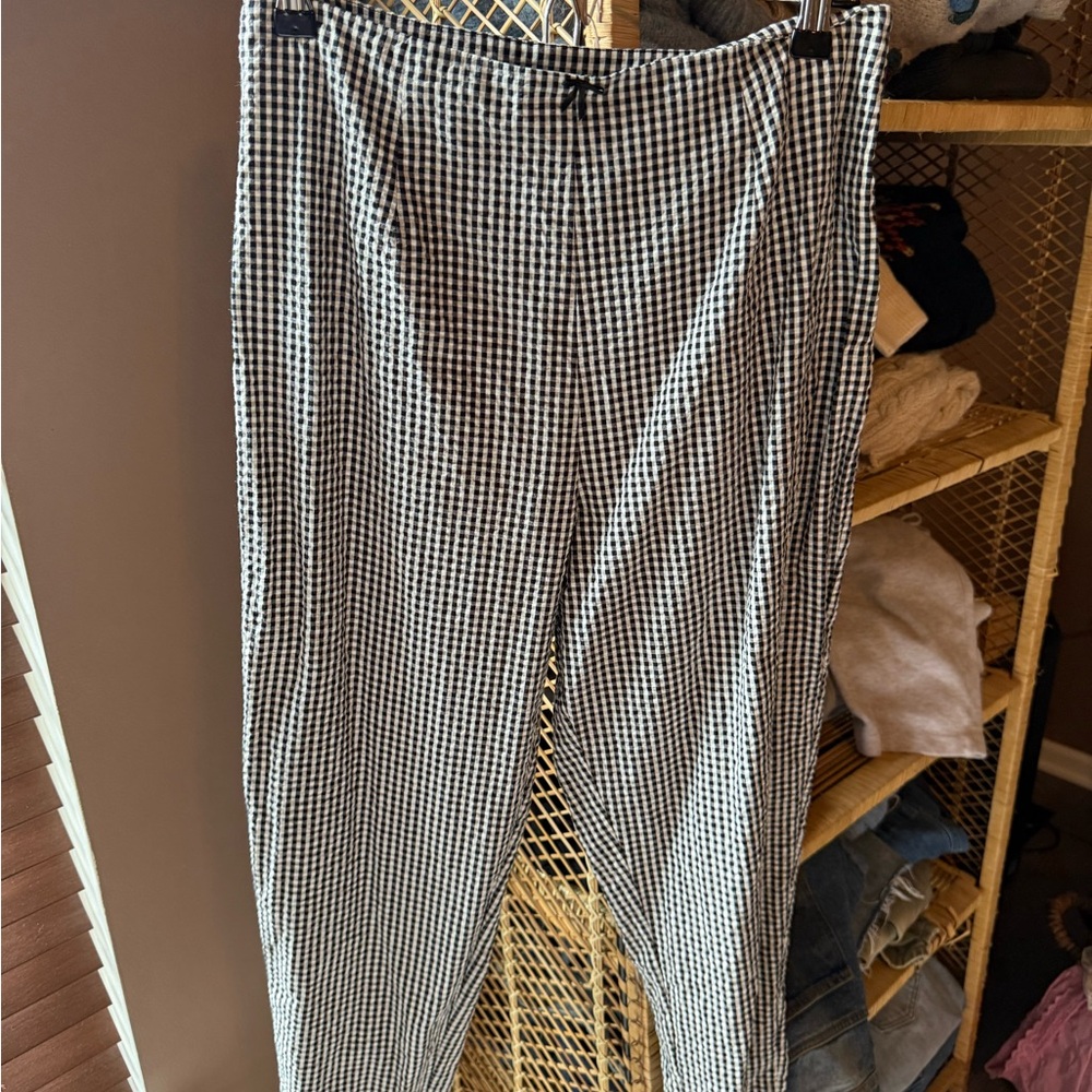 Black and White Checkered gingham Women's pants doen